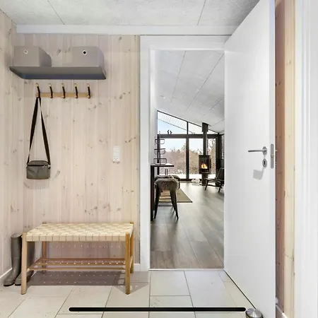 Дом отдыха Summer House With View And Terrace In Slettestrand