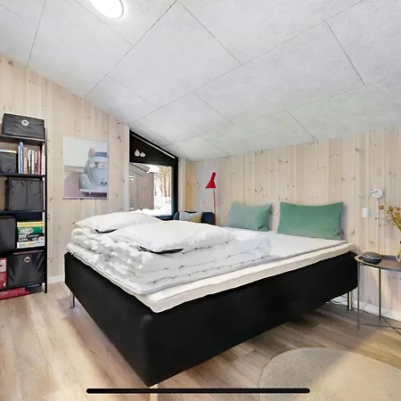 Сasa de vacaciones Summer House With View And Terrace In Slettestrand *
