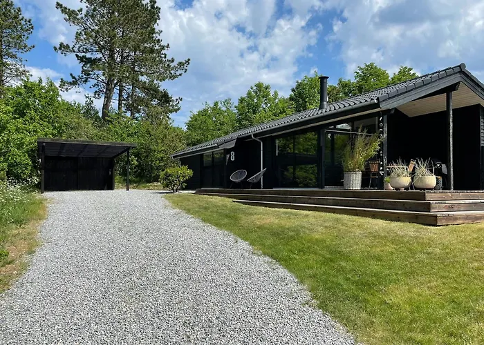 Summer House With View And Terrace In Slettestrand * Fjerritslev